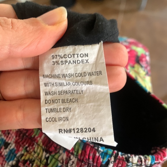 Romy floral dress size large - Picture 6 of 7